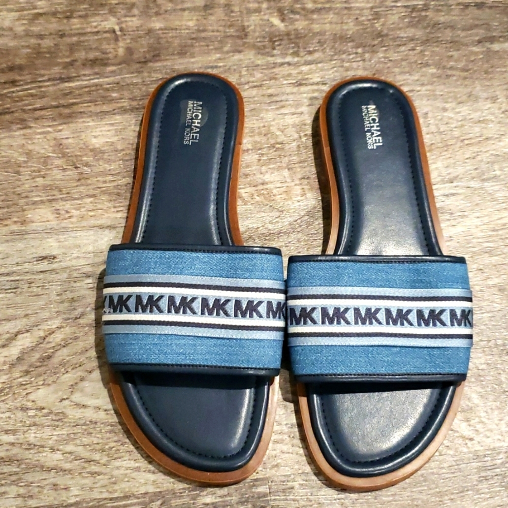 Michael Kors Flats